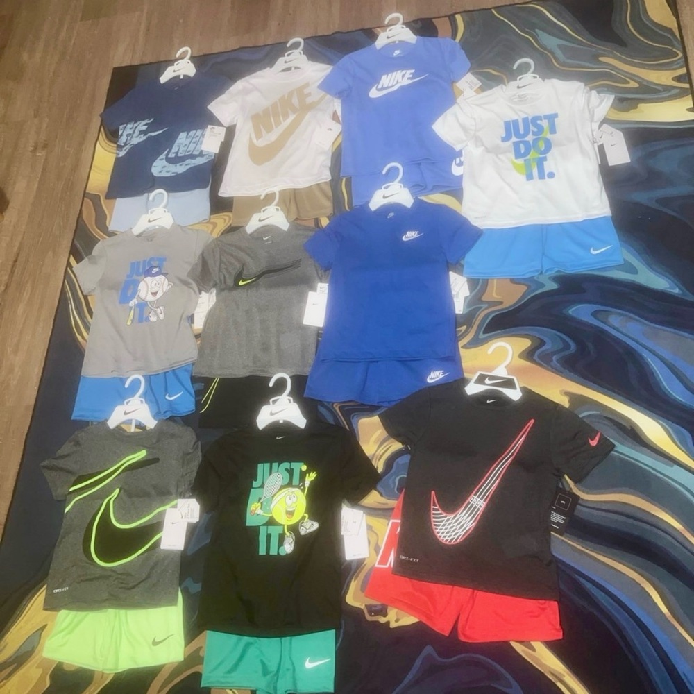 Nike Kids Graphic T-Shirts - Assorted Colors